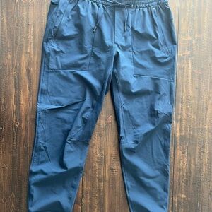 Men's Navy Blue License to Train Joggers Lululemon XL
